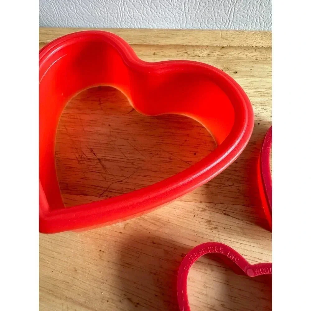 3 Cookie Cutter Red Hearts
